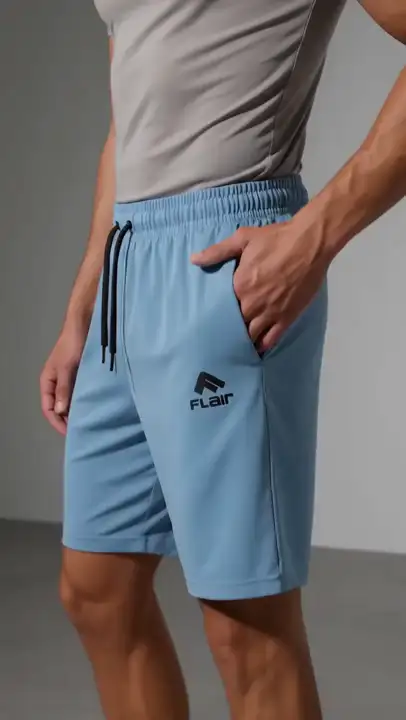 Scurt videoclip de produs cu pantalonii scurți Flair